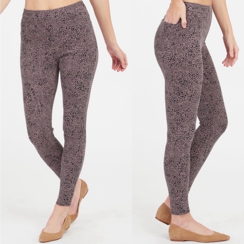 🤎 SPANX - Animal Print Women's Leggings - Size: XL